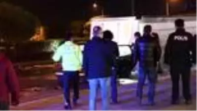 Son Dakika | Kamyona çarpan cipin sürücüsü polis memuru hayatını kaybetti Son Dakika | Kamyona çarpan cipin sürücüsü polis memuru hayatını kaybetti