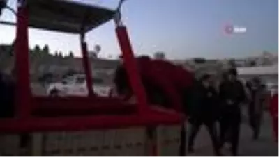 Kapadokya'da Öğretmenler Günü gökyüzünde kutlandı Kapadokya'da Öğretmenler Günü gökyüzünde kutlandı
