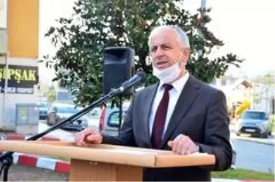 Karasu'da öğretmenler günü coşkusu Karasu'da öğretmenler günü coşkusu