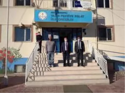 Kaymakam Çimşit, yıkım kararı çıkan okulu inceledi Kaymakam Çimşit, yıkım kararı çıkan okulu inceledi