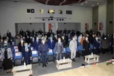 Körfez'de Öğretmenler Günü kutlandı Körfez'de Öğretmenler Günü kutlandı