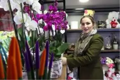 Çiçekçileri önce dijital dünya sonra korona vurdu! Sinek avlıyorlar