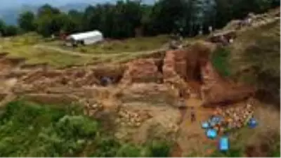 Ordu Kurul Kalesi'nde 2 bin yıllık büstler ve 300 basamaklı merdiven bulundu Ordu Kurul Kalesi'nde 2 bin yıllık büstler ve 300 basamaklı merdiven bulundu