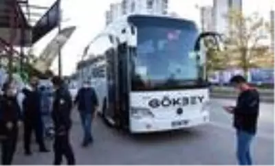 Son dakika haberleri | Otobüste DEAŞ'lı ihbarı polisi alarma geçirdi Son dakika haberleri | Otobüste DEAŞ'lı ihbarı polisi alarma geçirdi