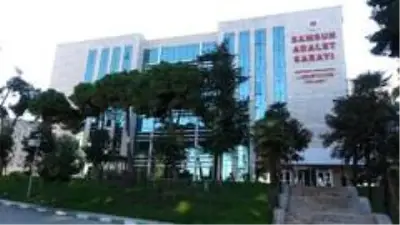 Samsun'da pandemi kurallarına uymayan 250 kişi hakkında soruşturma başlatıldı Samsun'da pandemi kurallarına uymayan 250 kişi hakkında soruşturma başlatıldı
