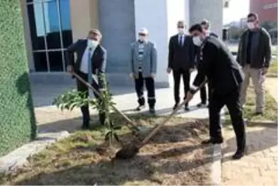 Son dakika haberi... Şehit öğretmenlerin isimleri ADÜ'de yaşayacak Son dakika haberi... Şehit öğretmenlerin isimleri ADÜ'de yaşayacak