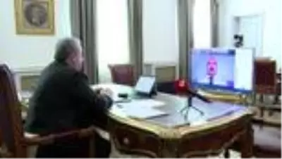 TBMM Başkanı Şentop: 'Ülkemizi istikbale öğretmenlerimiz taşıyor' TBMM Başkanı Şentop: 'Ülkemizi istikbale öğretmenlerimiz taşıyor'