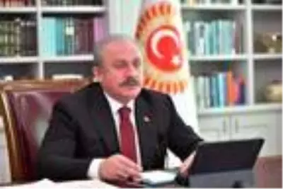TBMM Başkanı Şentop: 'Ülkemizi istikbale öğretmenlerimiz taşıyor' TBMM Başkanı Şentop: 'Ülkemizi istikbale öğretmenlerimiz taşıyor'