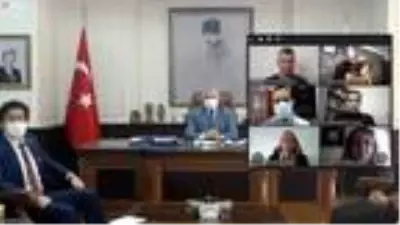 TBMM Başkanı Şentop: 'Ülkemizi istikbale öğretmenlerimiz taşıyor' TBMM Başkanı Şentop: 'Ülkemizi istikbale öğretmenlerimiz taşıyor'