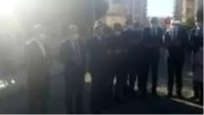 Son dakika... Teröristlerin saldırısında şehit düşen Şenay Aybüke Yalçın olay yerinde anıldı Son dakika... Teröristlerin saldırısında şehit düşen Şenay Aybüke Yalçın olay yerinde anıldı