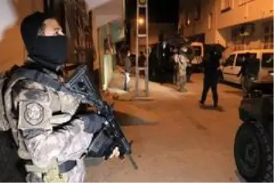 Torbacılara şafak vakti özel harekatlı baskın Torbacılara şafak vakti özel harekatlı baskın