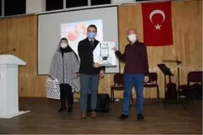 Türkeli'de Öğretmenler Günü kutlaması Türkeli'de Öğretmenler Günü kutlaması