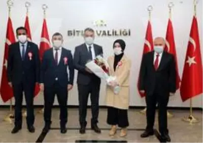 24 Kasım Öğretmenler Günü 24 Kasım Öğretmenler Günü
