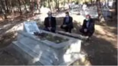 Son dakika haber! Van depreminde şehit olan öğretmen Oktay Türkoğlu anıldı Son dakika haber! Van depreminde şehit olan öğretmen Oktay Türkoğlu anıldı