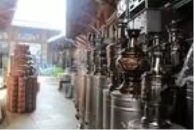 Vezirköprü'nün simgesi yassı semaverin son ustası Vezirköprü'nün simgesi yassı semaverin son ustası