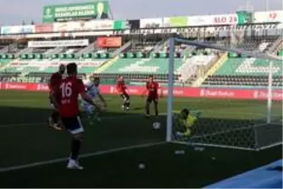 Ziraat Türkiye Kupası: Denizlispor: 0 Turgutluspor: 1 (İlk yarı) Ziraat Türkiye Kupası: Denizlispor: 0 Turgutluspor: 1 (İlk yarı)