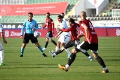 Ziraat Türkiye Kupası: Denizlispor: 0 Turgutluspor: 1 (İlk yarı) Ziraat Türkiye Kupası: Denizlispor: 0 Turgutluspor: 1 (İlk yarı)