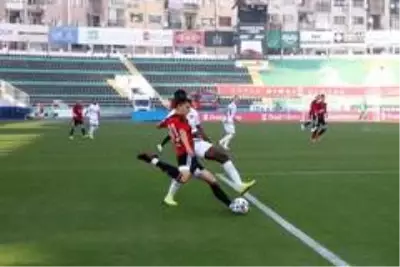 Ziraat Türkiye Kupası: Denizlispor: 0 Turgutluspor: 1 (İlk yarı) Ziraat Türkiye Kupası: Denizlispor: 0 Turgutluspor: 1 (İlk yarı)