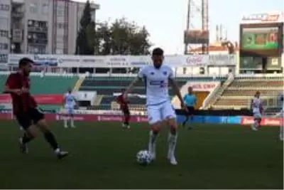 Denizlispor, 4. turunda sahasında, Turgutluspor'a 2-1 yenildi Denizlispor, 4. turunda sahasında, Turgutluspor'a 2-1 yenildi