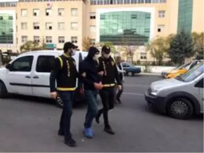 Çek hırsızlığı olayında yakalanan 3 kişi tutuklandı Çek hırsızlığı olayında yakalanan 3 kişi tutuklandı