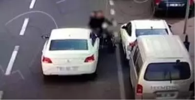 Çek hırsızlığı olayında yakalanan 3 kişi tutuklandı Çek hırsızlığı olayında yakalanan 3 kişi tutuklandı