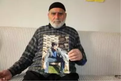 Son dakika haberleri! 6-8 Ekim olayları mağduru Mehmet Gökgöz: '6-8 Ekimde Bülent Arınç'ın oğlu şehit olsaydı, Demirtaş için böyle konuşabilir miydi' Son dakika haberleri! 6-8 Ekim olayları mağduru Mehmet Gökgöz: '6-8 Ekimde Bülent Arınç'ın oğlu şehit olsaydı, Demirtaş için böyle konuşabilir miydi'
