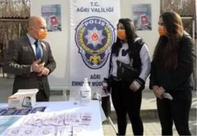 Son dakika: Ağrı'da Kadına Yönelik Şiddetle Mücadele Günü'nde stantlar kuruldu Son dakika: Ağrı'da Kadına Yönelik Şiddetle Mücadele Günü'nde stantlar kuruldu