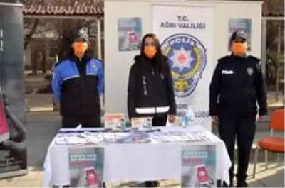 Son dakika: Ağrı'da Kadına Yönelik Şiddetle Mücadele Günü'nde stantlar kuruldu Son dakika: Ağrı'da Kadına Yönelik Şiddetle Mücadele Günü'nde stantlar kuruldu