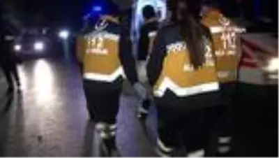Ankara'da sıkışmalı trafik kazası: 2 yaralı Ankara'da sıkışmalı trafik kazası: 2 yaralı