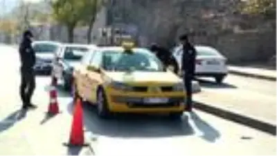 Ankara emniyeti 'Çinçin'de uyuşturucuya geçit vermiyor Ankara emniyeti 'Çinçin'de uyuşturucuya geçit vermiyor