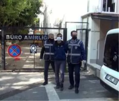 Son dakika haber | Antalya'da kafelere dadanan 2 şüpheli, 10 iş yerinin bahşiş kutusunu çaldı Son dakika haber | Antalya'da kafelere dadanan 2 şüpheli, 10 iş yerinin bahşiş kutusunu çaldı