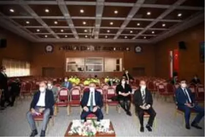 Antalya'da kış dönemi trafik tedbirleri ele alındı Antalya'da kış dönemi trafik tedbirleri ele alındı