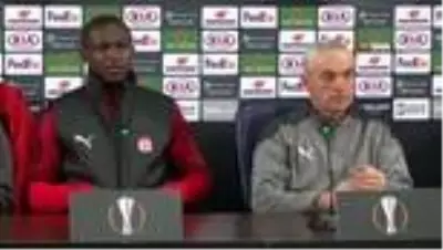 Arouna Kone: 'Her şeyi yapabilecek kapasitede bir takımız' Arouna Kone: 'Her şeyi yapabilecek kapasitede bir takımız'