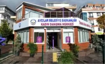 Avcılar'da kadınlar için zeytin ağaçları dikildi Avcılar'da kadınlar için zeytin ağaçları dikildi