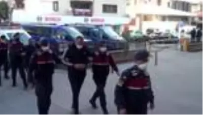 Son dakika! Aydın merkezli 3 ilde düzenlenen fuhuş operasyonunda 3 kişi tutuklandı Son dakika! Aydın merkezli 3 ilde düzenlenen fuhuş operasyonunda 3 kişi tutuklandı