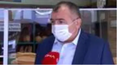 Bağcılar'da 2 liraya ekmek satanlara denetim Bağcılar'da 2 liraya ekmek satanlara denetim