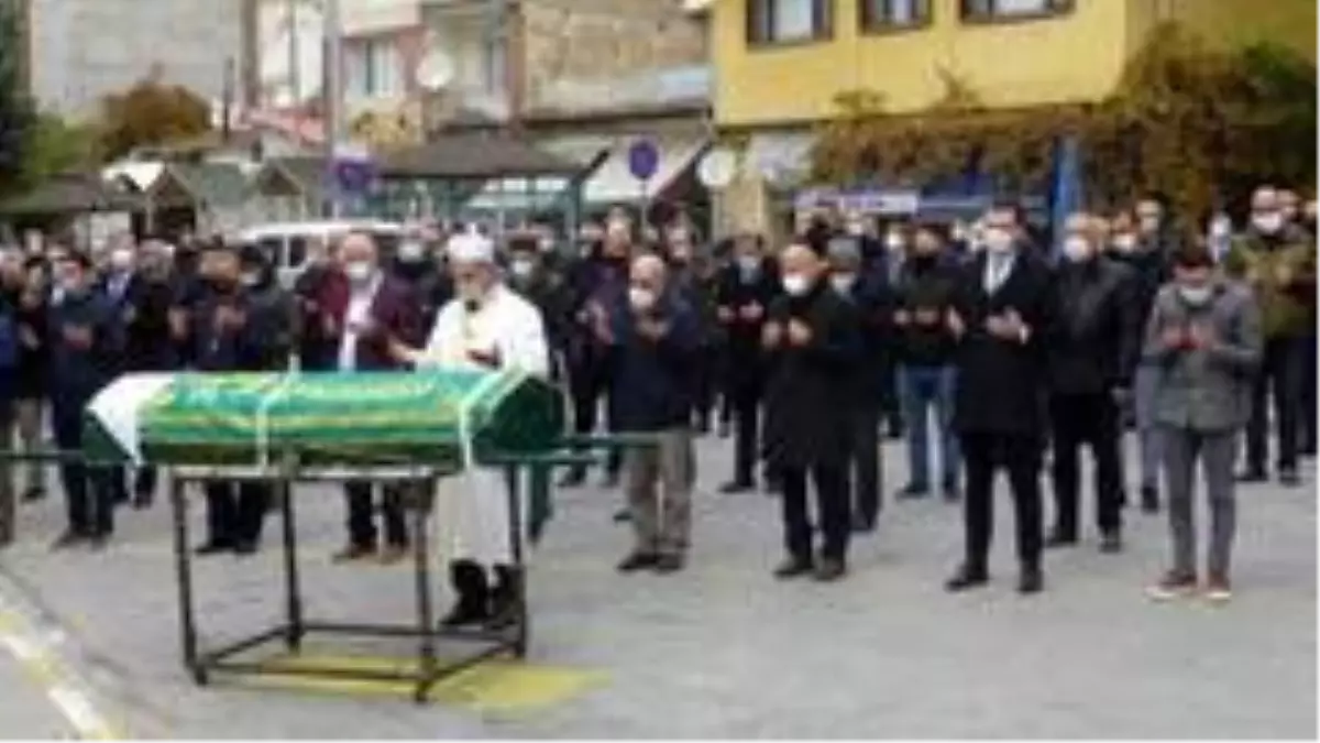 Son dakika haberi... Bakan Elvan'ın teyzesi son yolculuğuna uğurlandı