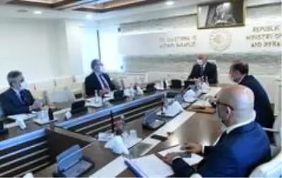 Son dakika haber... Bakan Karaismailoğlu, TÖSHİD heyeti ile bir araya geldi Son dakika haber... Bakan Karaismailoğlu, TÖSHİD heyeti ile bir araya geldi