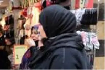 Bakan Koca'nın vakaların arttığını söylediği Gaziantep'te tedbirlere uyulmuyor Bakan Koca'nın vakaların arttığını söylediği Gaziantep'te tedbirlere uyulmuyor