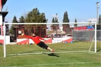 Balıkesirspor'da sakatlık şoku Balıkesirspor'da sakatlık şoku