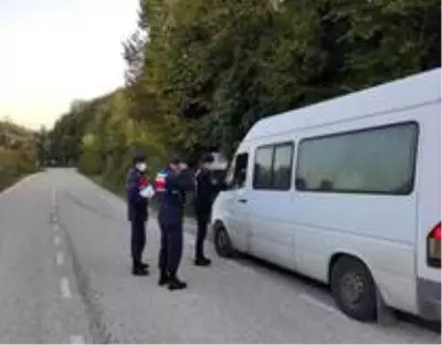 Bartın'da zorunlu izolasyonu ihlal eden 22 kişi yurda gönderildi Bartın'da zorunlu izolasyonu ihlal eden 22 kişi yurda gönderildi