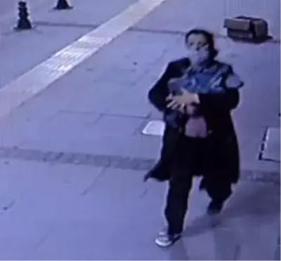 Bebeği ölüme terk eden kadının 2 çocuk annesi ve üniversite mezunu olduğu ortaya çıktı Bebeği ölüme terk eden kadının 2 çocuk annesi ve üniversite mezunu olduğu ortaya çıktı