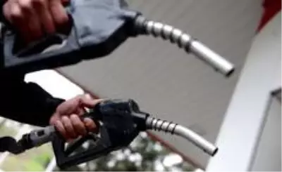 Benzine zam Benzine zam