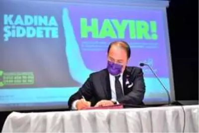 Beylikdüzü Belediyesi Kadına Şiddete Karşı Acil Yardım Hattı protokolü imzaladı Beylikdüzü Belediyesi Kadına Şiddete Karşı Acil Yardım Hattı protokolü imzaladı