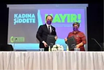 Beylikdüzü Belediyesi Kadına Şiddete Karşı Acil Yardım Hattı protokolü imzaladı Beylikdüzü Belediyesi Kadına Şiddete Karşı Acil Yardım Hattı protokolü imzaladı