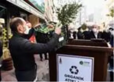 Beyoğlu Belediyesi 'organik atık toplama kampanyası' başlattı Beyoğlu Belediyesi 'organik atık toplama kampanyası' başlattı