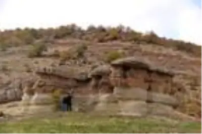 Son dakika haberi | Bingöl'de 'külahlı taşlar'ın turizme kazandırılması isteniyor Son dakika haberi | Bingöl'de 'külahlı taşlar'ın turizme kazandırılması isteniyor