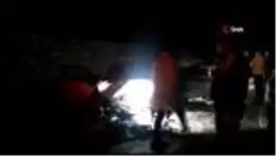 D-100 karayolunda otomobil, tıra arkadan çarptı: 1 ölü, 2 yaralı D-100 karayolunda otomobil, tıra arkadan çarptı: 1 ölü, 2 yaralı