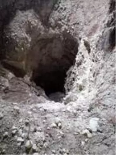 Denizli'de kaçak kazı yapan 4 kişiye suçüstü Denizli'de kaçak kazı yapan 4 kişiye suçüstü