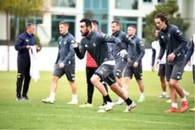 Denizlispor, yeni teknik direktör arayışına başladı Denizlispor, yeni teknik direktör arayışına başladı